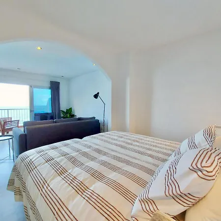 Apartment Seaview Terrace By Tor