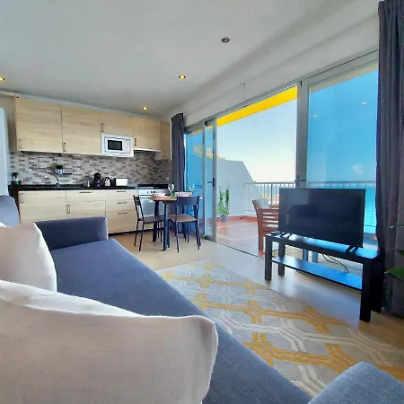 Seaview Terrace By Tor *